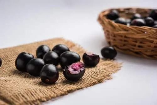 Jamun (neredu)